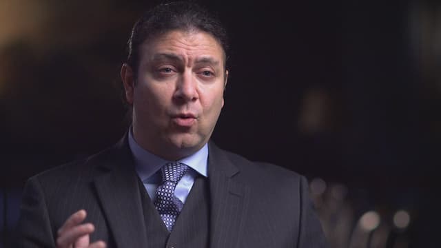 S12:E04 - The Alien Architects