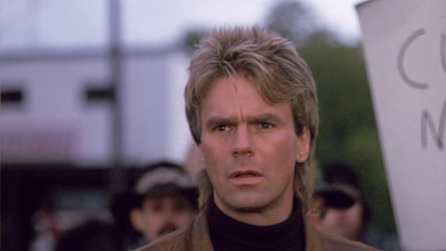 S06:E09 - Bitter Harvest