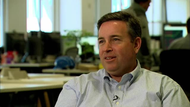 S09:E17 - The Social Network and More