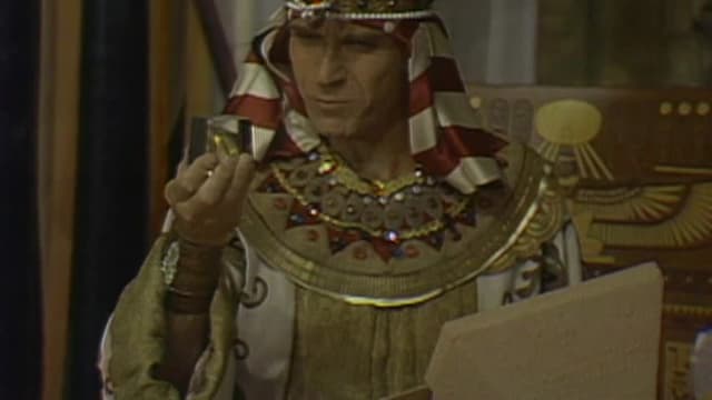 S01:E06 - The Pharaoh