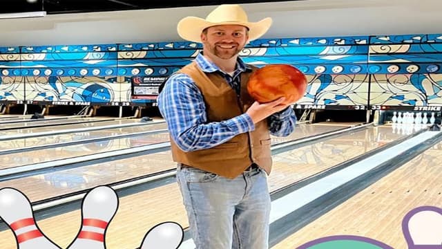 S01:E03 - Bowling for Kids