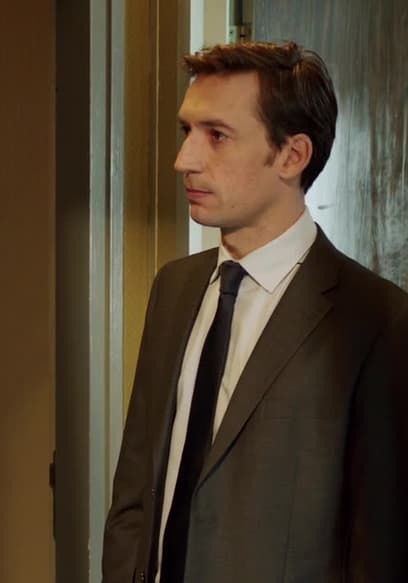 S01:E08 - Betrayal poster
