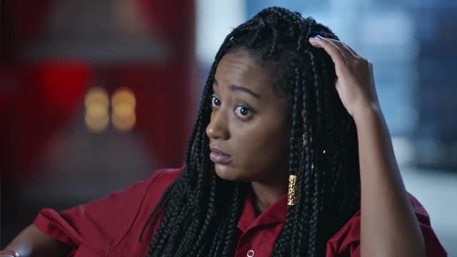 S02:E01 - What's Going on With Shira?