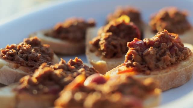 S01:E09 - Fisherman of Orbetello