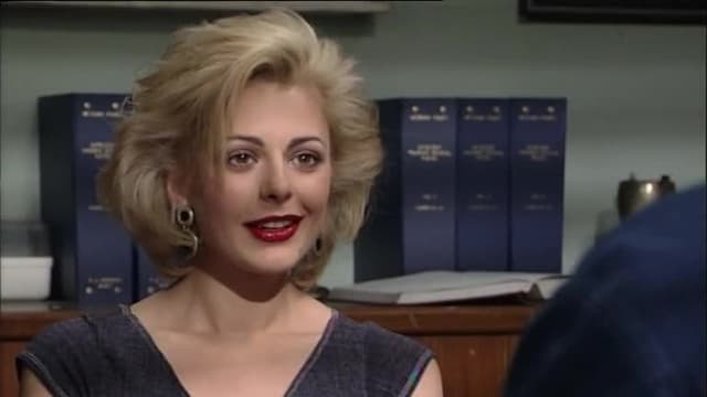 S04:E31 - Miss Mt Thomas