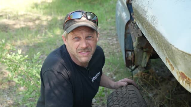 S01:E10 - Will It Run? Can We Actually DRIVE This Old Chevy Truck?