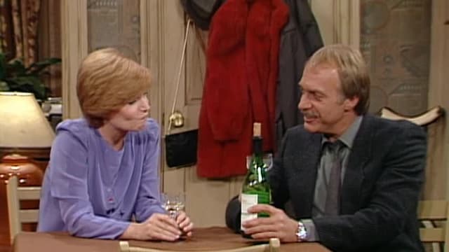 S08:E809 - Lovers and Other Parents