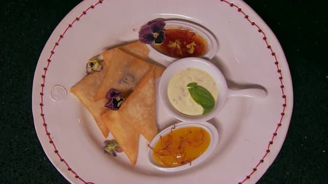 S02:E16 - Episode 16