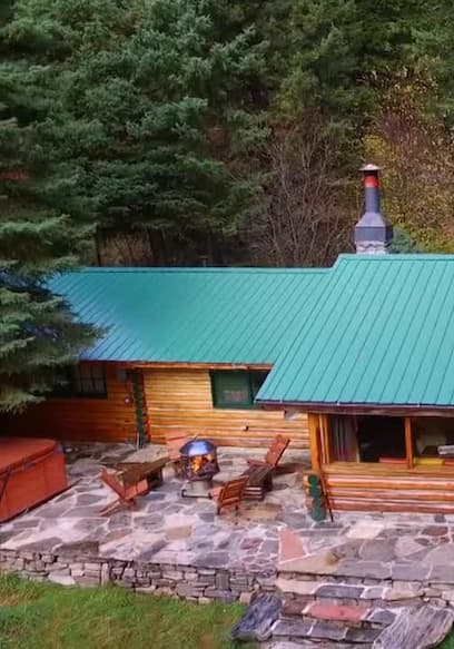 S02:E09 - Gallatin Canyon Cabin poster