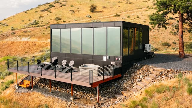 S05:E02 - Hidden Gems in Hocking Hills & Rare and Remote Rentals