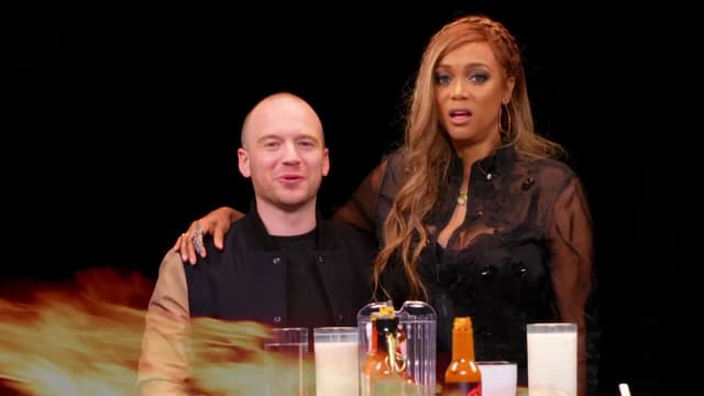 S05:E14 - Tyra Banks Cries for Her Mom While Eating Spicy Wings