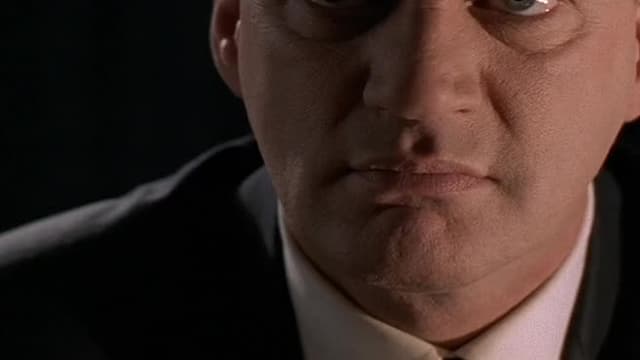 S03:E20 - John Doe
