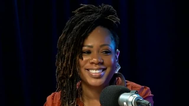 S01:E10 - Bachelorette Alum Marvin Goodlly Gets Into the Money Wars Between the Sexes in the Dating Pool.