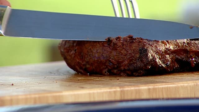 S01:E12 - Tailgating: Games On!