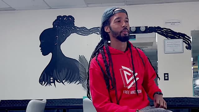 S01:E05 - The Barber Life