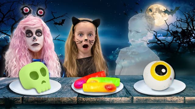 S01:E10 - Halloween Treats and Dog Toys
