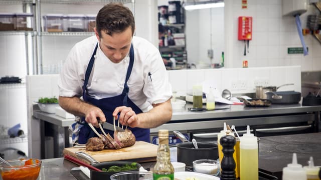 S12:E03 - London and South East Main