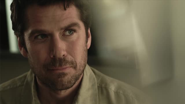 S01:E15 - Their Connection