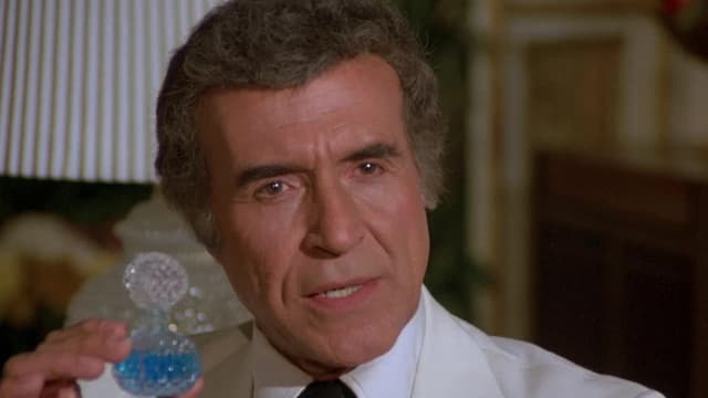 S03:E18 - Aphrodite / Dr. Jekyll & Miss Hyde