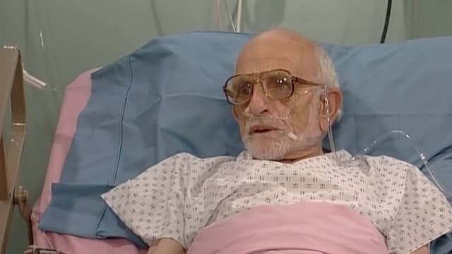 S10:E18 - The Agony and the Extra C