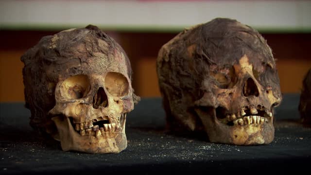 S01:É04 - S01:E04 - Kingdom of the Desert