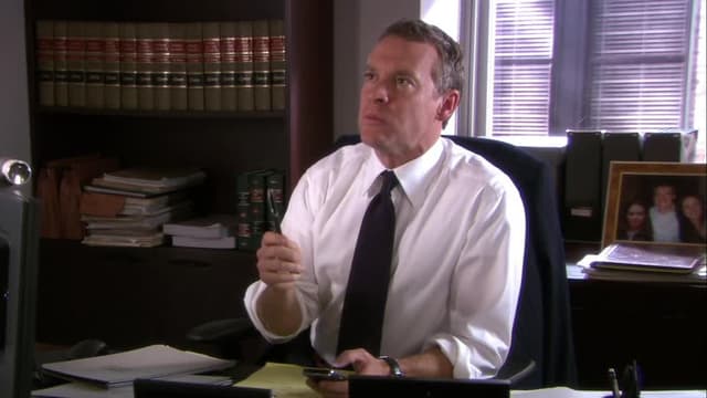 S03:E02 - The Dog Is Happier Without Her