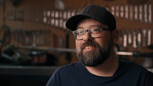 S01:E10 - Hollywood Blew Up Our Bridge