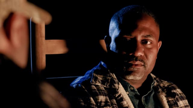 S01:E03 - Hidden Realms