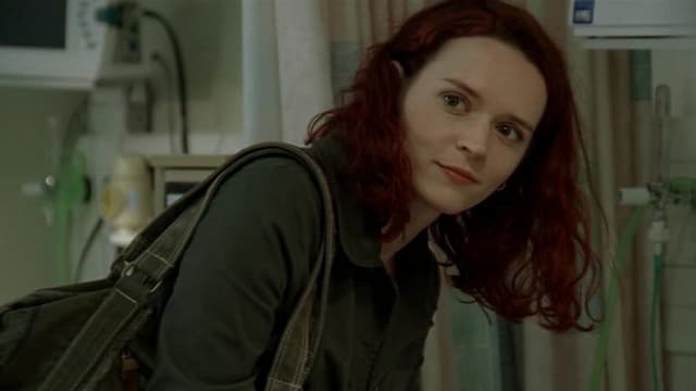 S03:E04 - The Hero