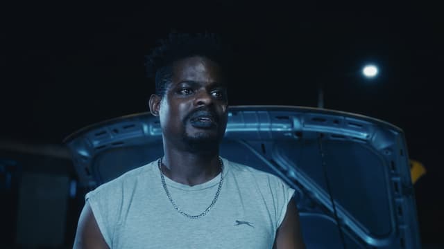 S01:E03 - Something Fishy