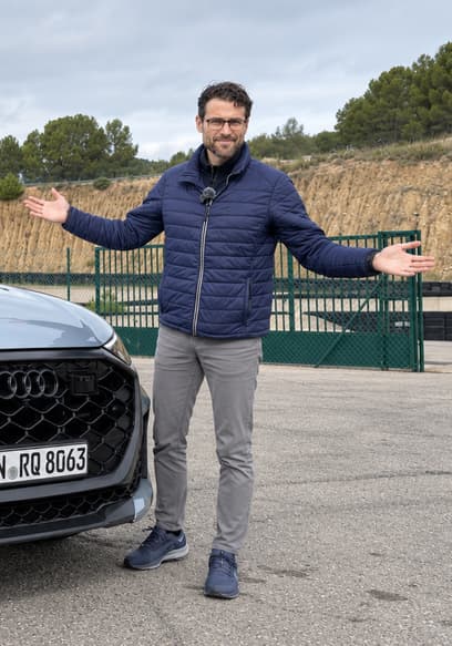 S01:E08 - Audi RS Q8 Performance: More Power, More Attitude poster