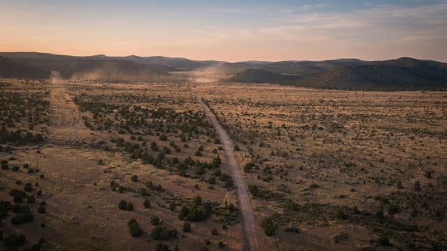 S01:E17 - A Journey on Arizona's Historic Williamson Valley Road