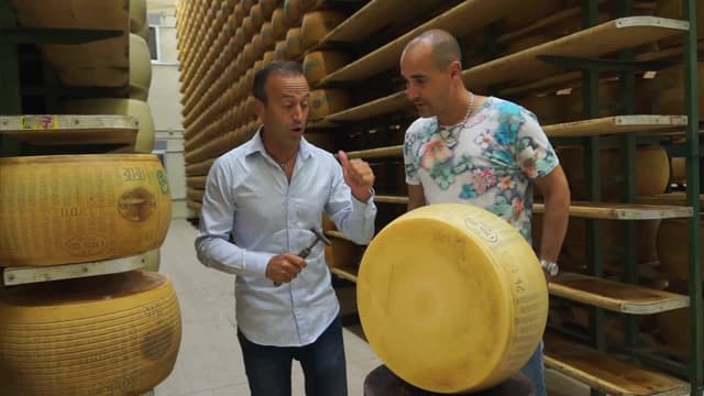 S01:E06 - Parmigiano-Reggiano