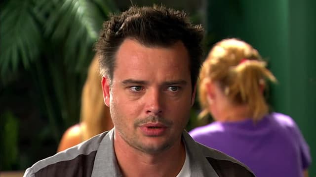 S04:E12 - Home Is Where the Heart Is