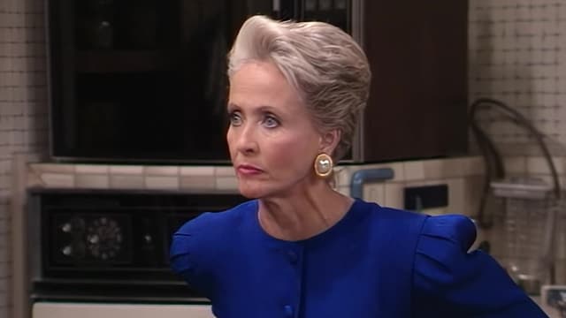 S04:E05 - Guess Who's Coming to Dinner?