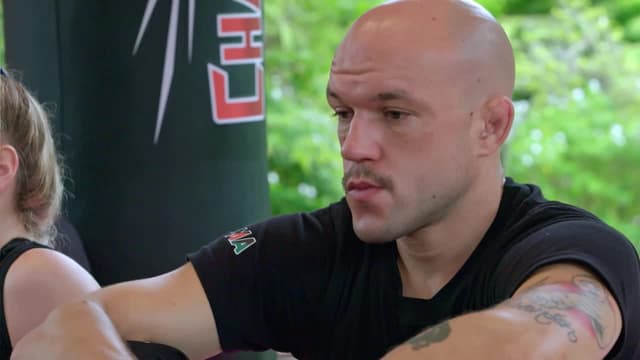 S02:E06 - Revenge Is a Dish Best Served Cold