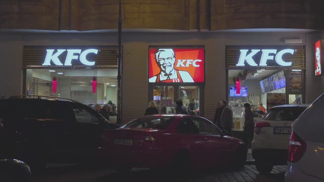 S05:E10 - The Colonel