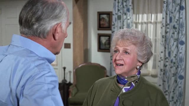 S07:E28 - Samantha and the Antique Doll