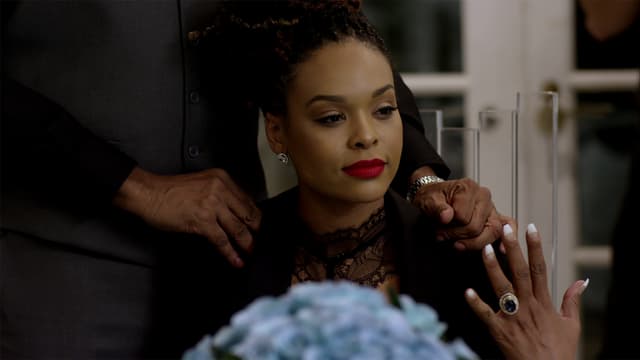 S01:E05 - That Woman