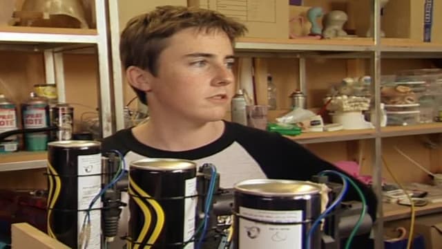 S01:E22 - Mossbot