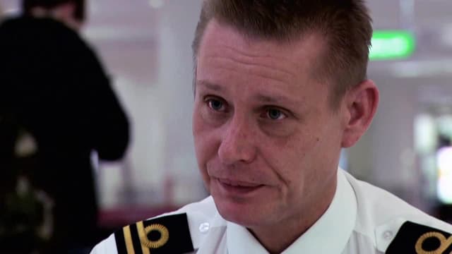 S01:E04 - Resistance Is Futile