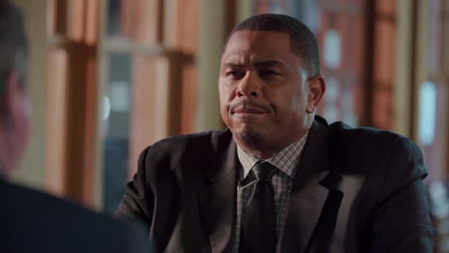 S03:E07 - A Body, a Trough and Concrete