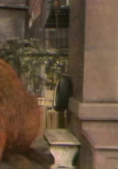 S07:E01 - Headline Howie Gets the Scoop on Snuffy poster