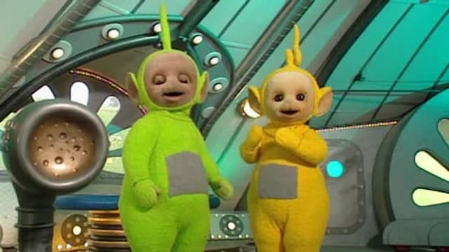 S02:E44 - Hey Diddle Diddle