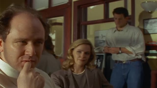 S01:E07 - Say Cheese