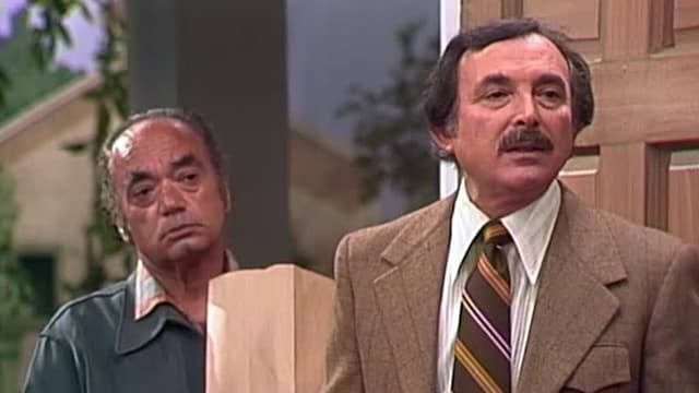 S03:E303 - Vivian's Party