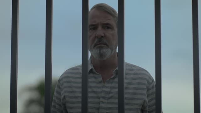 S01:E04 - Episode 4
