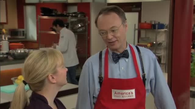 S10:E15 - Cocount Layer Cake