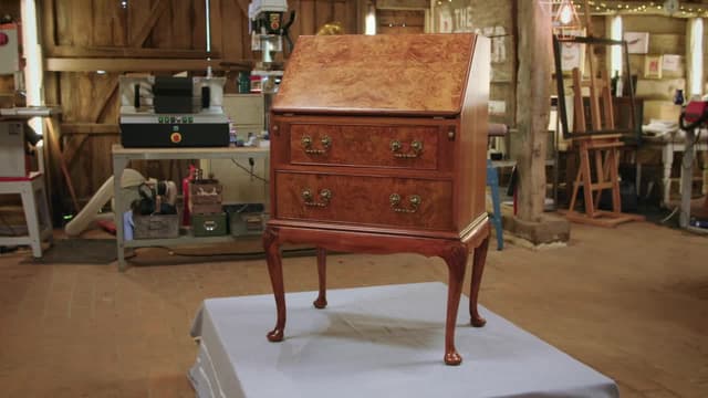 S05:E20 - 11 Plus Desk, Bear Scrap Book and Wind Up Train