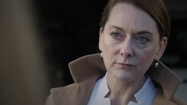 S01:E06 - Episode 6